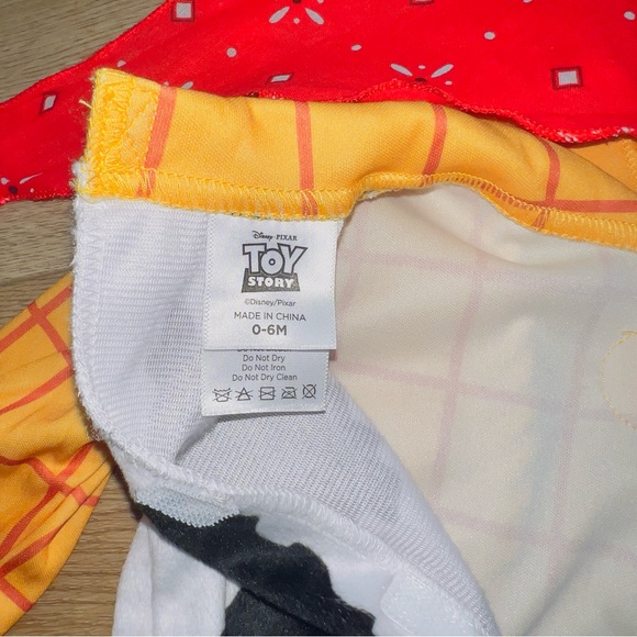 Toy Story Woody Kids Costume 0-6 Months - Picture 2 of 7